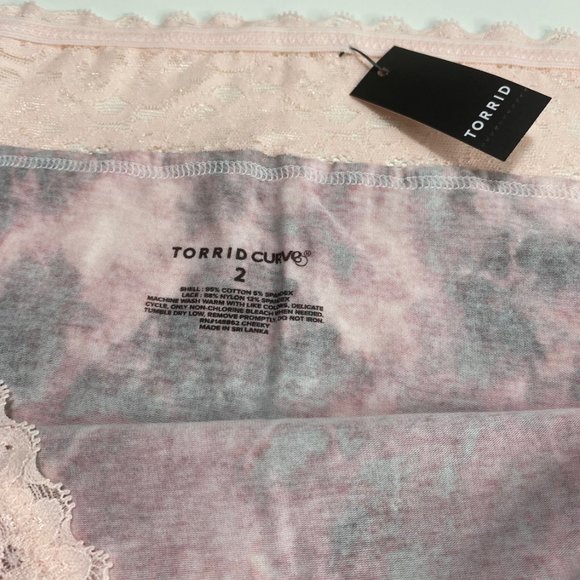 Torrid - WIDE LACE TRIM CHEEKY PANTY - COTTON LACE PINK - Picture 4 of 4